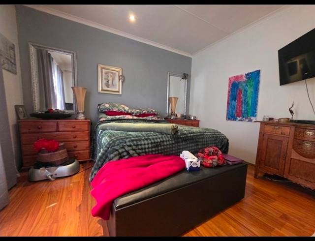 3 BEDROOM TOWNHOUSE FOR SALE IN NEW REDRUTH